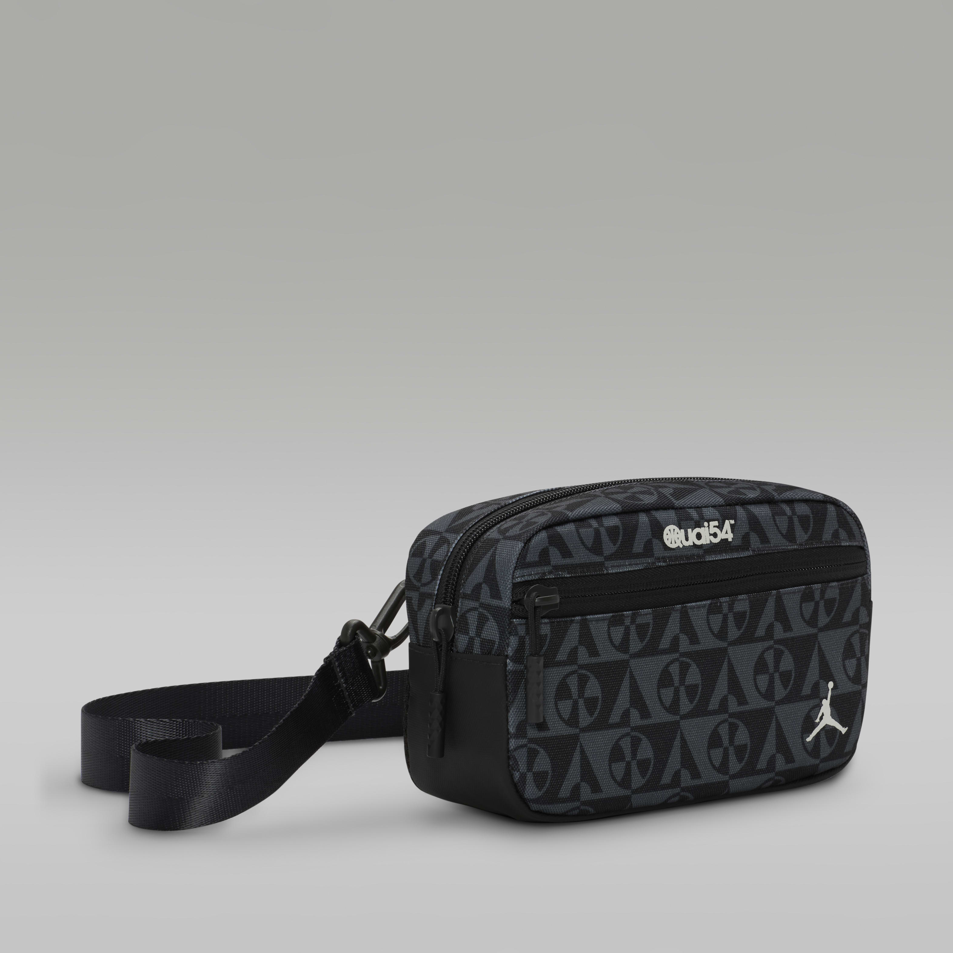 バッグ JORDAN BRAND JAM MONOGRAM CAMERA BAG Black Jordan Monogram Camera Bag - JD Sports Global